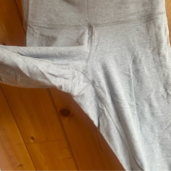 Lululemon Wunder Under Light Grey High Waisted Legging Cotton Pant - Picture 4 of 7